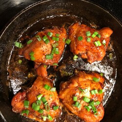 Honey-Garlic Chicken Thighs