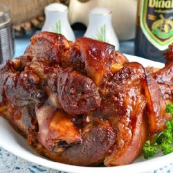 Свиная рулька, запеченная в духовке – 10 вкусных рецептов с фото пошагово