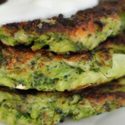 Оладьи из брокколи с сыром. Рецепт