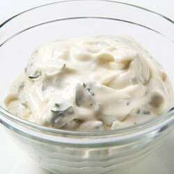 Майонезный соус с маринованными огурцами. Рецепт