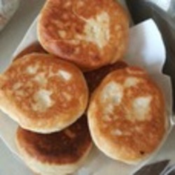 Жареные пирожки с картофелем и луком