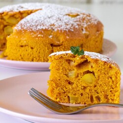 Морковно-яблочный пирог