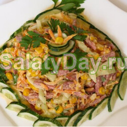 Салат с корейской морковью и копченой колбасой - необычное сочетание: рецепт с фото и видео