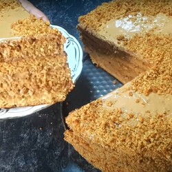 Торт-красавец без сахара и яиц с карамельно-творожным кремом!