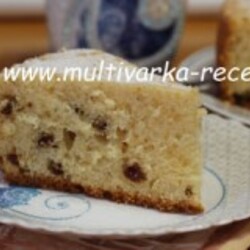 Пирог на кефире в мультиварке