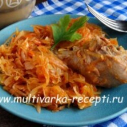 Капуста с курицей в мультиварке