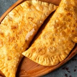 Чебуреки с хрустящим тестом: идеальный рецепт — готовим просто и вкусно