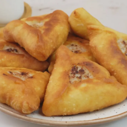 Секреты сочной мясной начинки для беляшей: готовим как профессионал