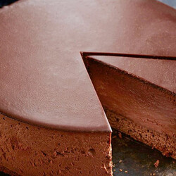 Шоколадный муссовый торт