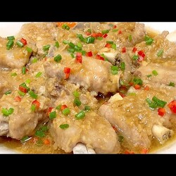 Свиные ребрышки на пару с чесноком,