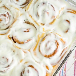 Классические Американские Булочки с Корицей | Синнабоны | Cinnamon Rolls | Tanya Shpilko