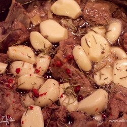 Томленое ароматное мясо «ЧесноБар», пошаговый рецепт на 6316 ккал, фото, ингредиенты - Алексей Батин