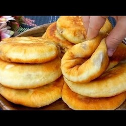 Самый Вкусный рецепт пирожков!Советы от опытного  продавца на рынке.Нам очень понравилось!Вкуснятина