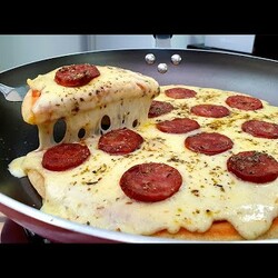 Потрясающе и без духовки! Сделайте это всего за 10 минут! Пицца на сковороде