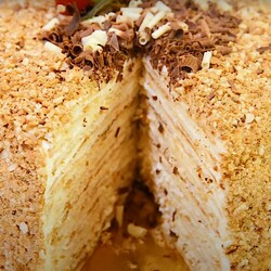 Даже духовка не потребуется. Торт из 3- х ингредиентов: гости думали, что Наполеон