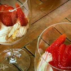 Как приготовить Быстрый чизкейк с клубникой