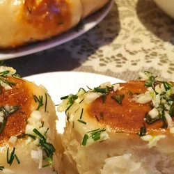 Пампушки чесночные постные на сковороде рецепт с фото пошаговый от Элла Дементьева ✓Амбассадор - Овкусе.ру