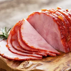 Сочная домашняя ветчина на Новый год-2025 без консервантов и прочих добавок — манящий аромат, красивый цвет и потрясающий вкус