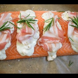 ЛОСОСЬ В ДУХОВКЕ,НА ПРАЗДНИЧНЫЙ СТОЛ !