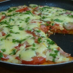 ПИЦЦА на сковороде за 5 минут / Быстрый рецепт пиццы