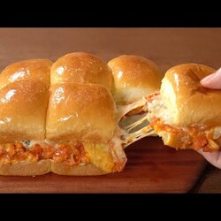 Молочный хлеб и легкий рецепт куриного бургера :: Получите два рецепта одновременно