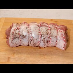 Моя бабушка готовит этот ужин каждые 3 дня! Очень вкусный мясной рулет!