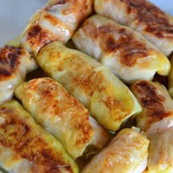 Почему нужно обжаривать голубцы перед тушением: совет, который удивит