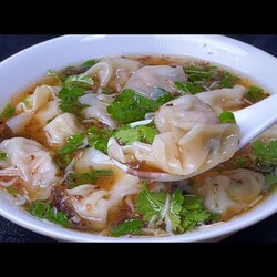 【小穎美食】餛炖好吃有訣竅，教你千里香餛飩秘製配方，湯鮮肉嫩，太香了