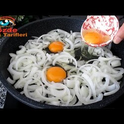 Самый вкусный рецепт из яиц и лука