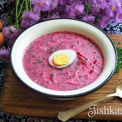 Простой холодный свекольник