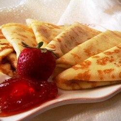 Блинчики тонкие с дырочками рецепт. Блины на молоке тонкие с дырочками