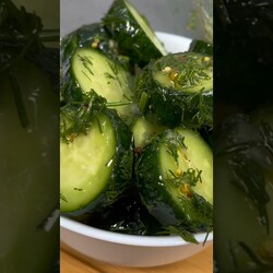 Огурцы "Скороешки",мы "подсели" на эту закуску - огурчики хрустящие, очень вкусные, готовятся быстро