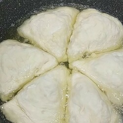 Стакан кефира и одно яйцо. Завтрак за 3 минуты: вкуснее чебуреков