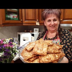 Вкусняшка из тонкого лаваша за считанные минуты! Рецепт удивил не только меня...