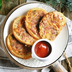 Горячие бутерброды на сковороде