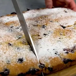 Пирог «5 ложек» выручит любую хозяйку: тесто замешиваем за 5 минут — изумительная выпечка на каждый день - новости Хибины.ru