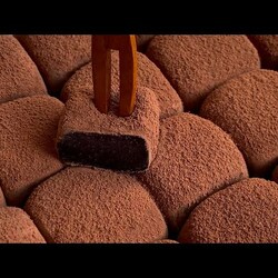 Простой способ приготовления шоколада с молоком (4 ингредиента)