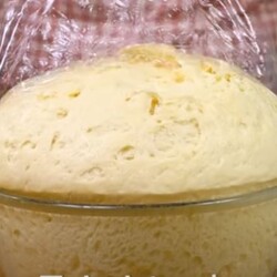 Смешайте муку с водой и молоком и вы будете благодарить мою бабушку за рецепт.