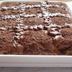 Торт из шоколадного печенья