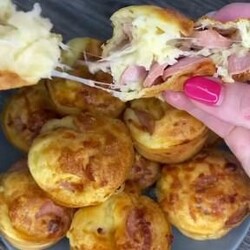 Кексики  сосиска в тесте