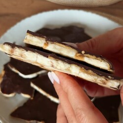 Полезный десерт из 3х ингредиентов. Банановая плитка с арахисовой пастой и шоколадом