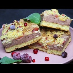 KRUCHE CIASTO WIŚNIOWE Z BUDYNIOWĄ PIANKĄ - ZOBACZ PRZEPIS KROK PO KROKU - BOMBOWA KUCHNIA