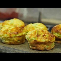 Воздушные маффины из кабачка и творога