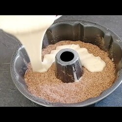 кекс с крошкой из печенья