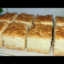 Przepis na pyszny sernik pod kokosową pierzynką