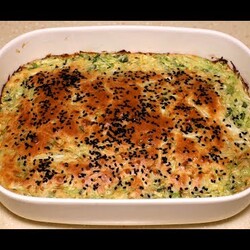 Вкуснятина из молодой капусты. Капустный пирог. Съедается до последней крошки.