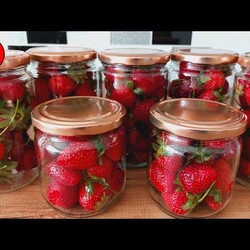 Çilekleri Bu Şekilde 2 Yıl Taze Gibi Tutuyorum