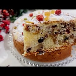 Пирог с яблоками и сухофруктами