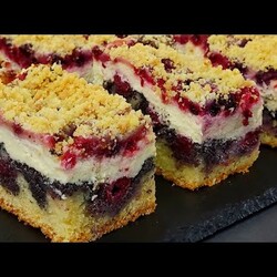 Kuchen in 15 Minuten! Der berühmte Kuchen, der Sie verrückt macht! Dieses Geheimnis meiner Oma.