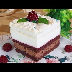 CZARNA DAMA - WIELKANOCNE CIASTO Z MALINOWĄ FRUŻELINĄ